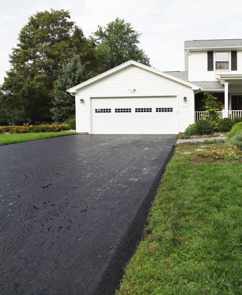 Cost of Blacktop Driveway Paving in North Myrtle Beach